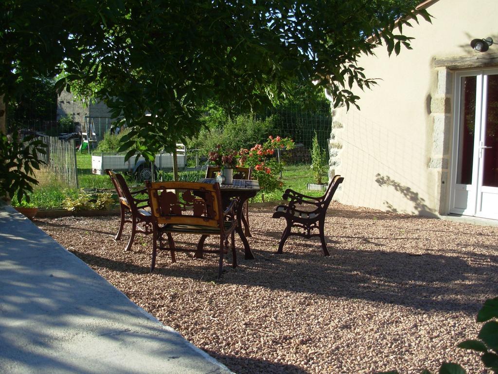 Saint-Jean-des-Ollières Le Jardin Des Pierres Brunes מראה חיצוני תמונה
